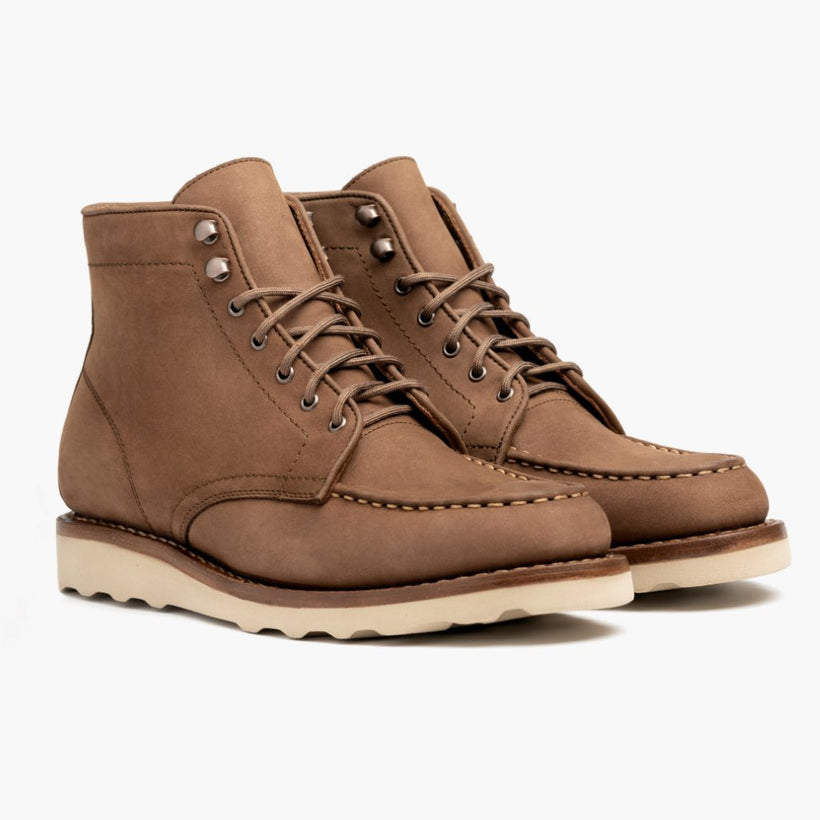 Diplomat Pebble Leather Boots for Kvinner