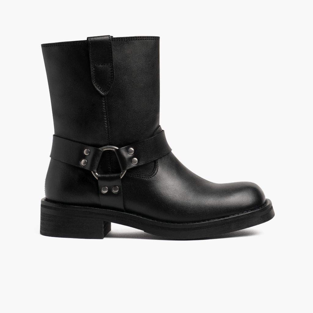 Outlaw Black Leather Boots in Black Full-Grain Leather - Lateral Side Profile View | Buy Online