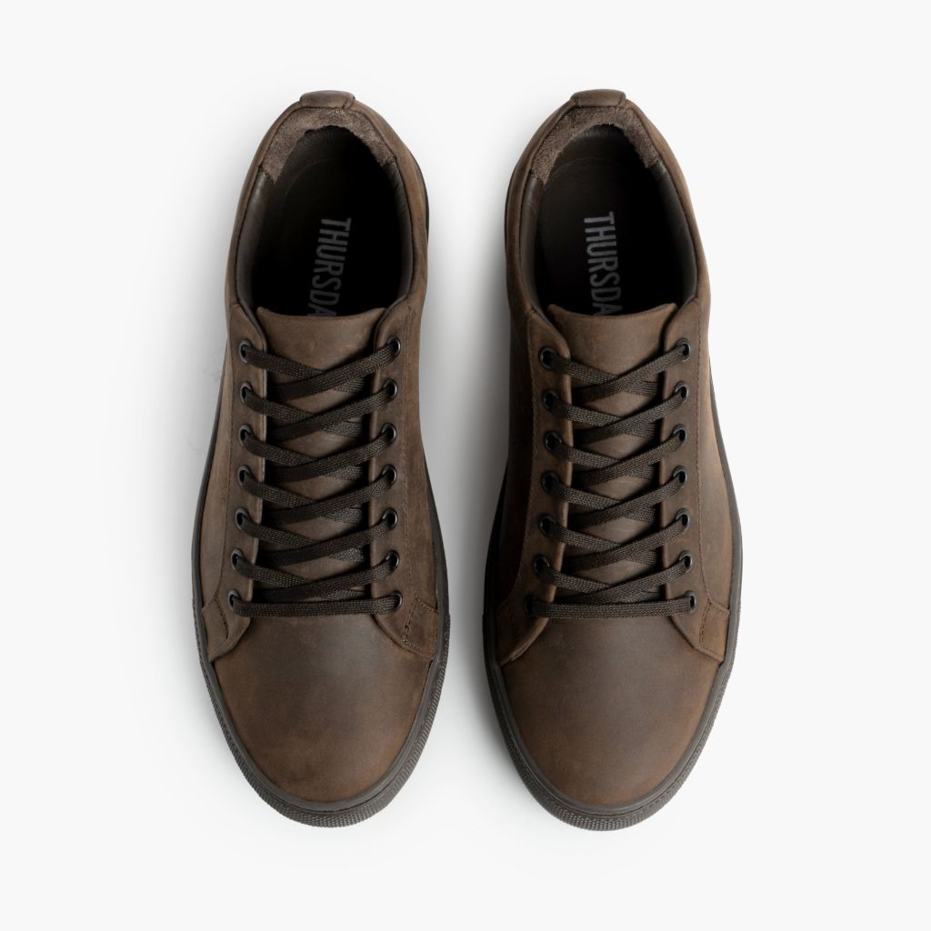 Premier Low Top Tobacco Leather Sneakers - Reinforced Heel Counter & Precision Double-Row Stitching Detail