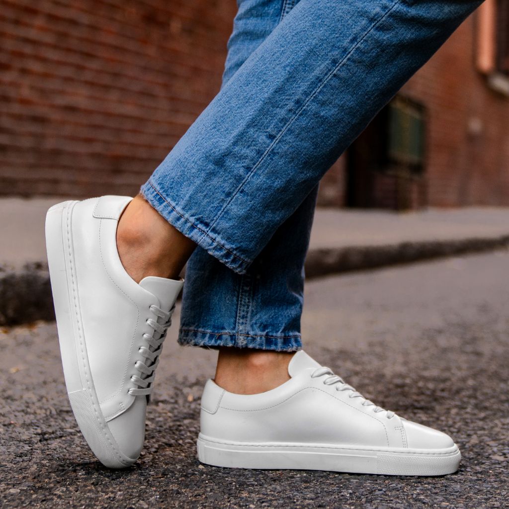 Cushioned Leather Insole & Ergonomic Arch Support Construction Detail