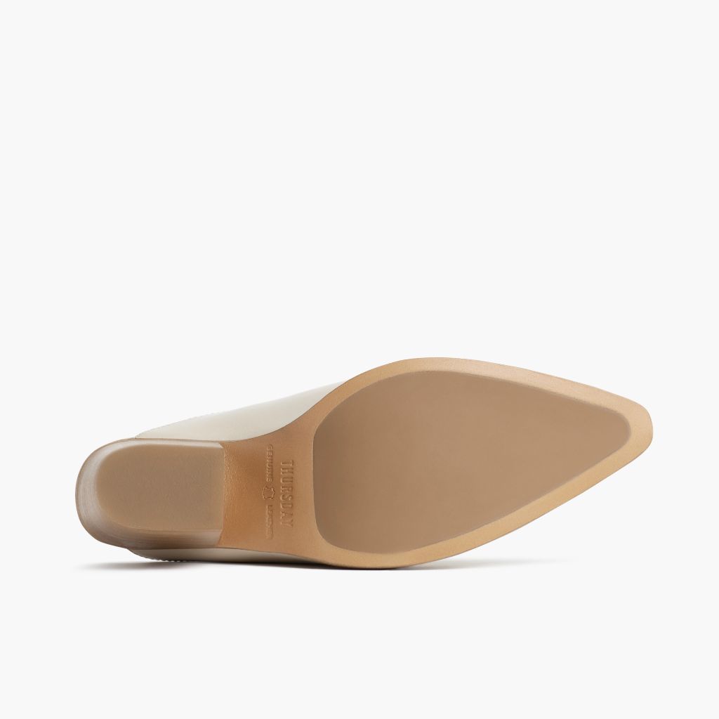 High-Traction Rubber Outsole & Lug Tread Pattern on Summer Ivory Leather Boots