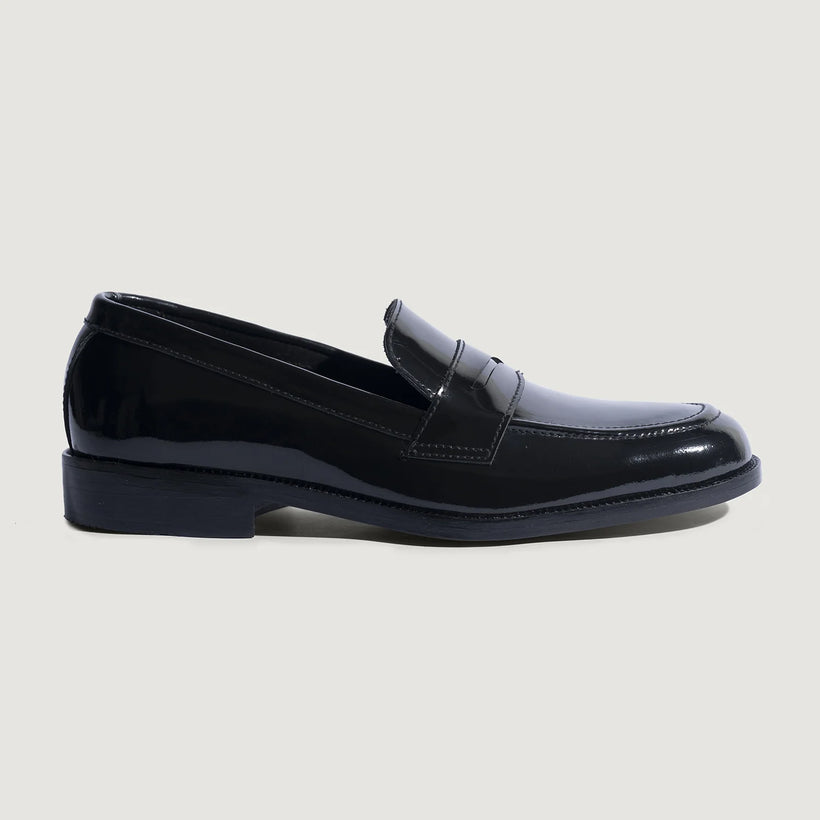 Baxton Svart Patent Leather Loafers for Herre