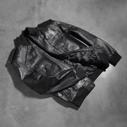 Rib knit &amp; Hem Craftsmanship Construction Detail on Men's Agent Shadow Svart Bomberjakke i Skinn for Herre