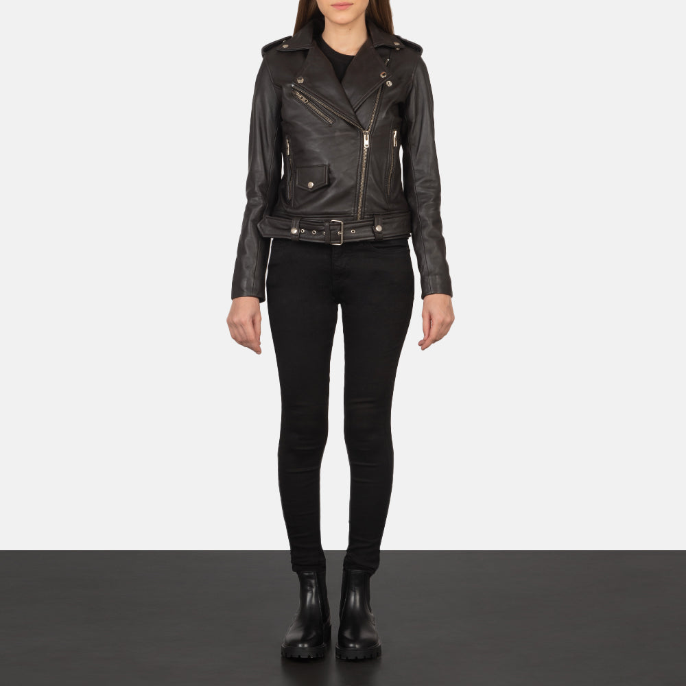 Women's Alison Brun Bikerjakke i Skinn for Kvinner - Lateral Side Profile View Showing Sleeve Cut &amp; Athletic Taper Fit