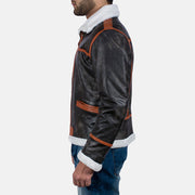 Close-Up Detail of High neck with Belt &amp; Zipper Hardware on Men's Alpine Brun Fur Skinnjakke for Herre