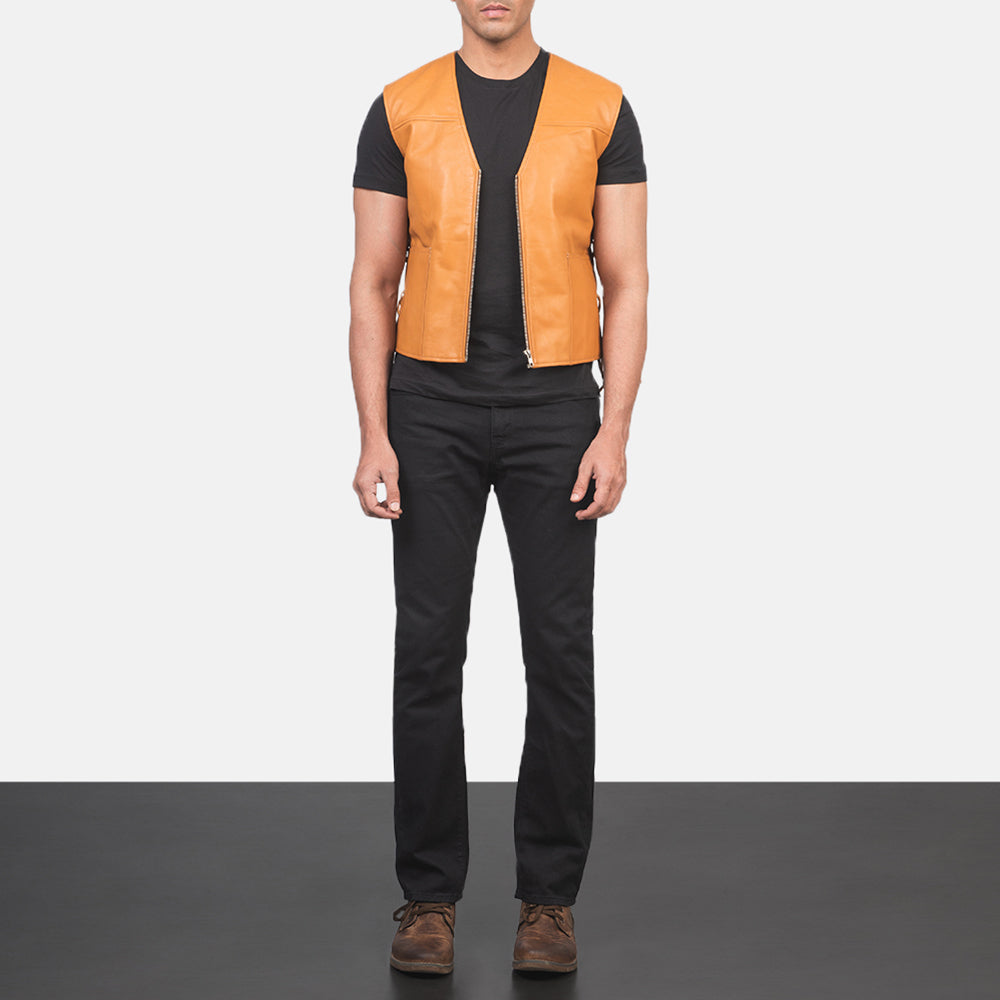 Men's Brandon Lys brun Brun Skinnvest for Herre - Lateral Side Profile View Showing Sleeve Cut &amp; Athletic Taper Fit