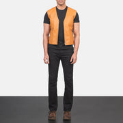 Men's Brandon Lys brun Brun Skinnvest for Herre - Lateral Side Profile View Showing Sleeve Cut &amp; Athletic Taper Fit
