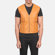 Close-Up Detail of Classic Collar &amp; Zipper Hardware on Men's Brandon Lys brun Brun Skinnvest for Herre