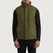 Close-Up Detail of Classic Collar &amp; Zipper With Placket Hardware on Bryan Green Puffer Vest for Herre