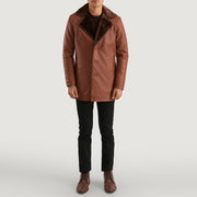 Men's Cinnamon Brun Leather Fur Skinnkåpe for Herre - Lateral Side Profile View Showing Sleeve Cut &amp; Athletic Taper Fit