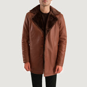 Close-Up Detail of Shirt &amp; Button Hardware on Men's Cinnamon Brun Leather Fur Skinnkåpe for Herre