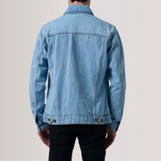 Close-Up Detail of Classic Collar &amp; Heavy-Duty Zipper Hardware on Conard Light Blue Denim Trucker Skinnjakke for Herre For Men