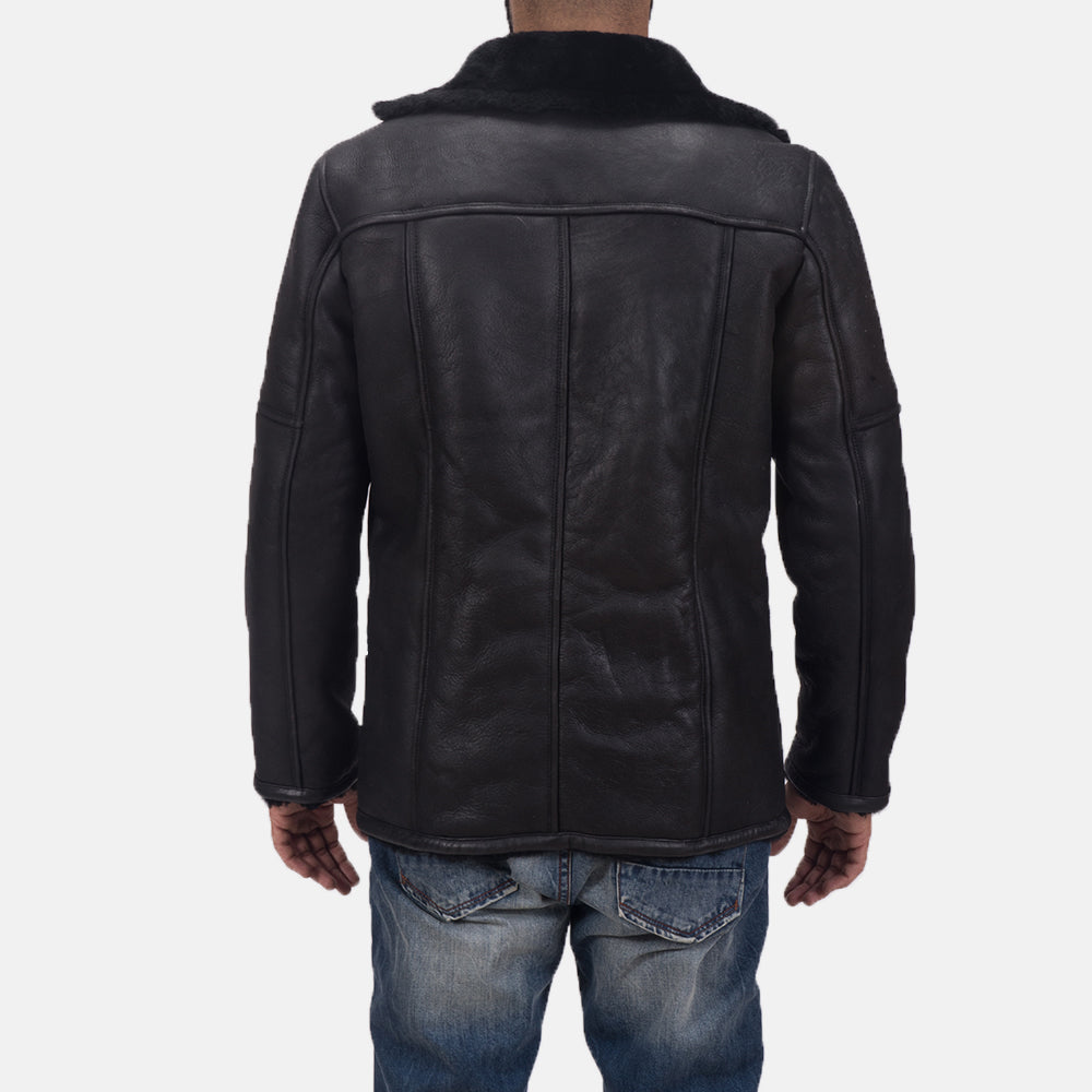 
Close-Up Detail of Notch & Button Hardware on Furcliff Double Face Shearling Leather Coat