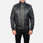 Glen Street Svart Bomberjakke i Skinn for Herre in Black Cowhide Leather - Front Profile View &amp; Tailored Silhouette | Buy Online