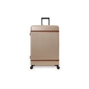 Styled Fit Perspective of Large Suitcase Zuna for Kvinner on Model - Natural Daylight Drape