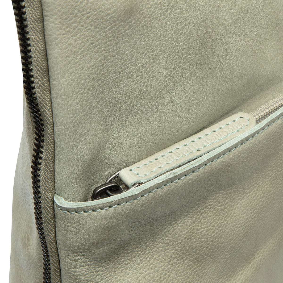 Bern Full-Grain Leather Backpack for Kvinner – alternate product view 2