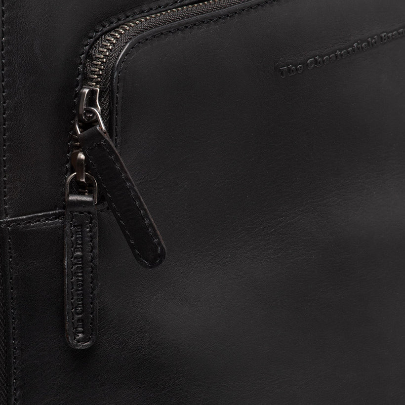 Fornella Full-Grain Leather Backpack for Kvinner