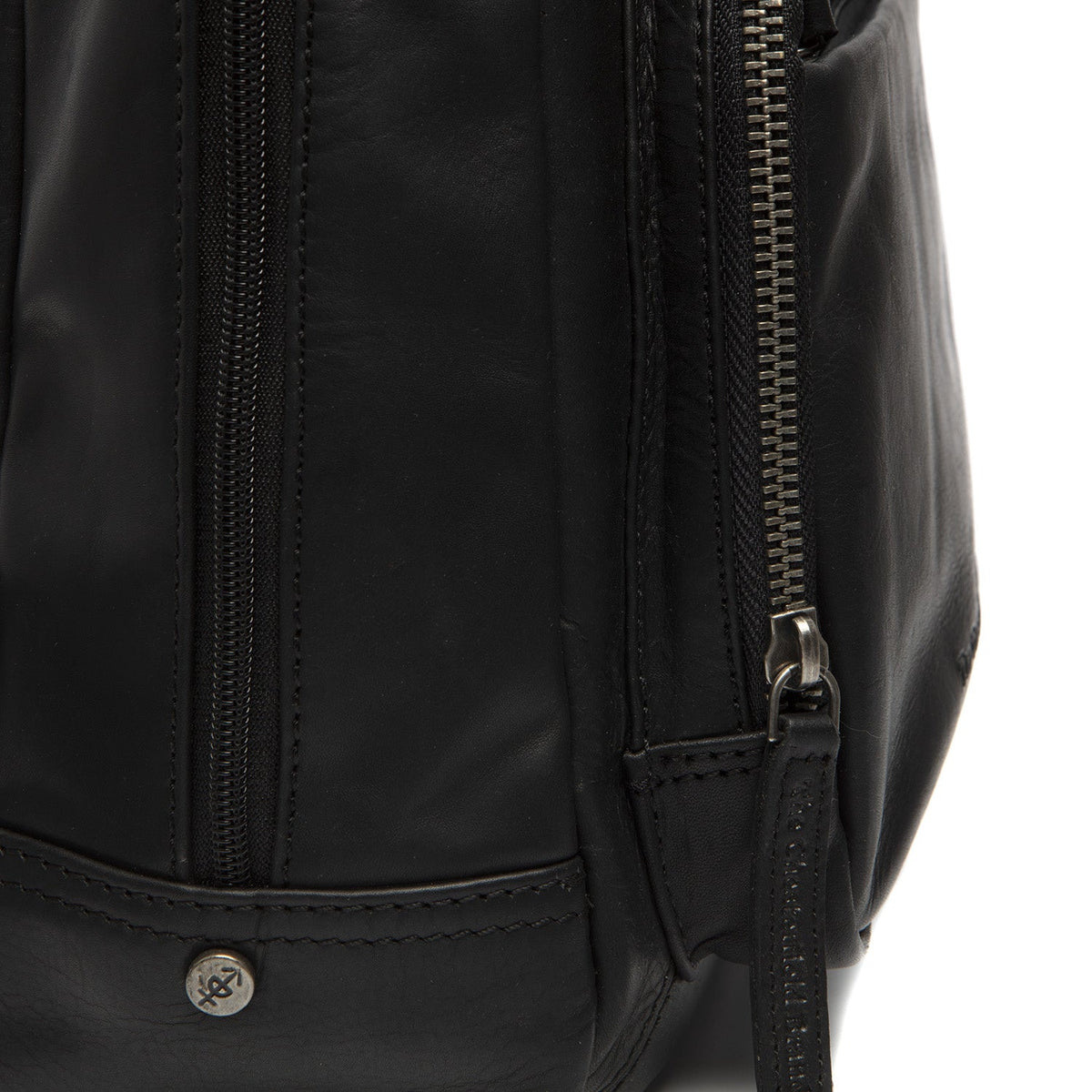 Santana Full-Grain Leather Backpack for Kvinner - Structured Side Profile Showing Gusset Depth &amp; Expansion Capacity