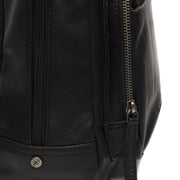 Santana Full-Grain Leather Backpack for Kvinner - Structured Side Profile Showing Gusset Depth &amp; Expansion Capacity