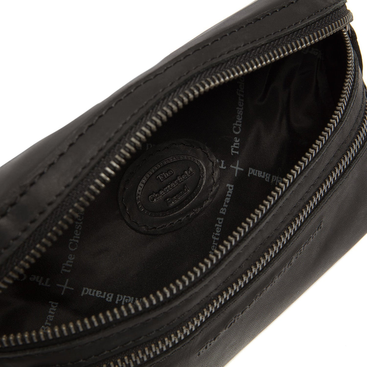 Toronto Full-Grain Leather Belt Bag for Kvinner - Structured Side Profile Showing Gusset Depth &amp; Expansion Capacity