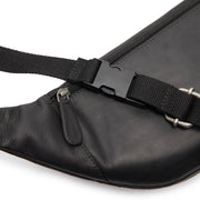 Solid Antique Brass Hardware &amp; Heavy-Duty Dual Zipper Detail on Vernio Full-Grain Leather Belt Bag for Kvinner