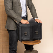 Springfield Full-Grain Leather Briefcase for Kvinner - Structured Side Profile Showing Gusset Depth &amp; Expansion Capacity