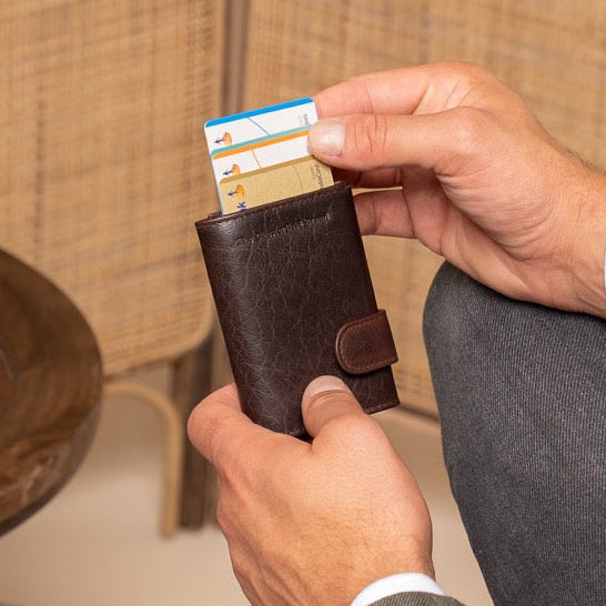 Mannheim Full-Grain Leather Card Holder for Kvinner – alternate product view 2
