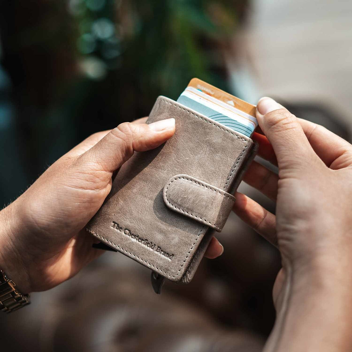 Prague Full-Grain Leather Card Holder for Kvinner – alternate product view 2