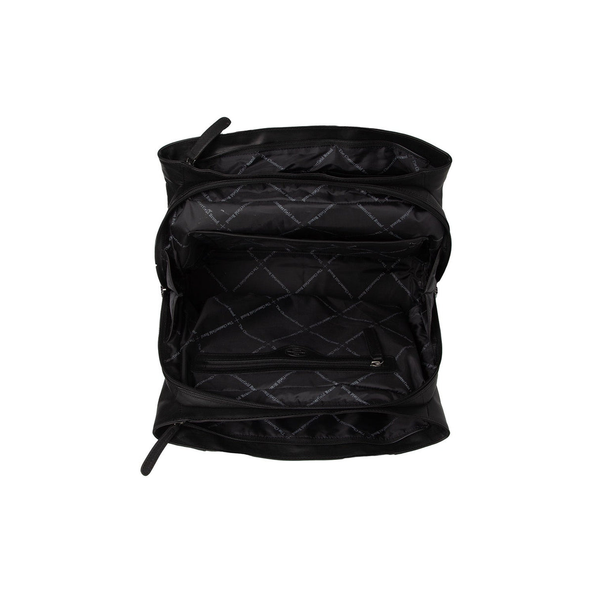 Close-Up Detail of Classic Collar &amp; Heavy-Duty Zipper Hardware on Passau Full-Grain Leather Handbag for Kvinner