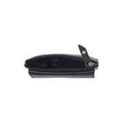 Tailored Rib Cuffs &amp; Hem Craftsmanship Construction Detail on Torano Full-Grain Leather Key Case for Kvinner