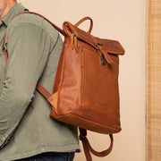 Larsson Full-Grain Leather Laptop Backpack for Kvinner – alternate product view 2
