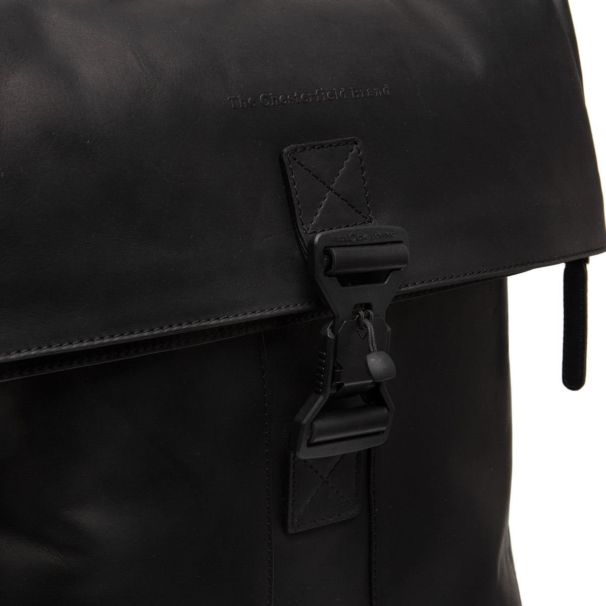 Solid Antique Brass Hardware &amp; Heavy-Duty Dual Zipper Detail on Savona Full-Grain Leather Laptop Backpack for Kvinner