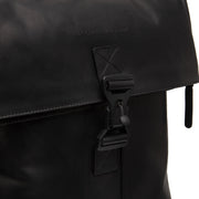 Solid Antique Brass Hardware &amp; Heavy-Duty Dual Zipper Detail on Savona Full-Grain Leather Laptop Backpack for Kvinner