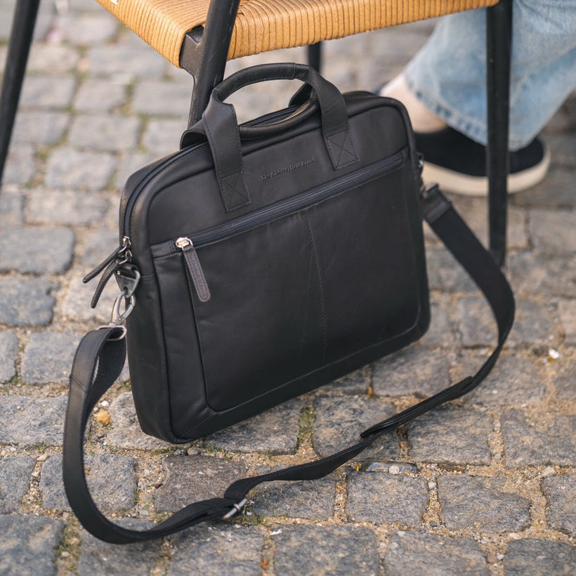 Calvi Full-Grain Leather Laptop Bag for Kvinner