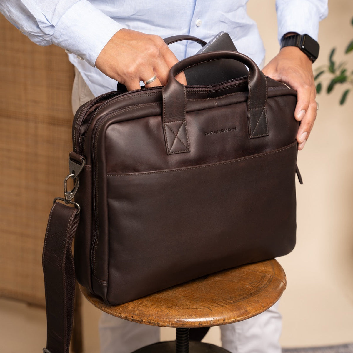 Frazer Full-Grain Leather Laptop Bag for Kvinner – alternate product view 2