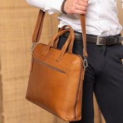 Levanto Full-Grain Leather Laptop Bag for Kvinner – alternate product view 2