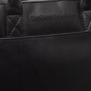 Solid Antique Brass Hardware &amp; Heavy-Duty Dual Zipper Detail on Tilbury Full-Grain Leather Laptop Bag for Kvinner