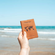 Leather Passport Case for Kvinner – alternate product view 2