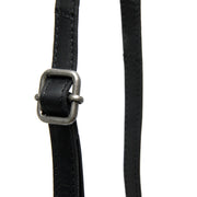 Tailored Rib Cuffs &amp; Hem Craftsmanship Construction Detail on Langley Full-Grain Leather Phone Bag for Kvinner