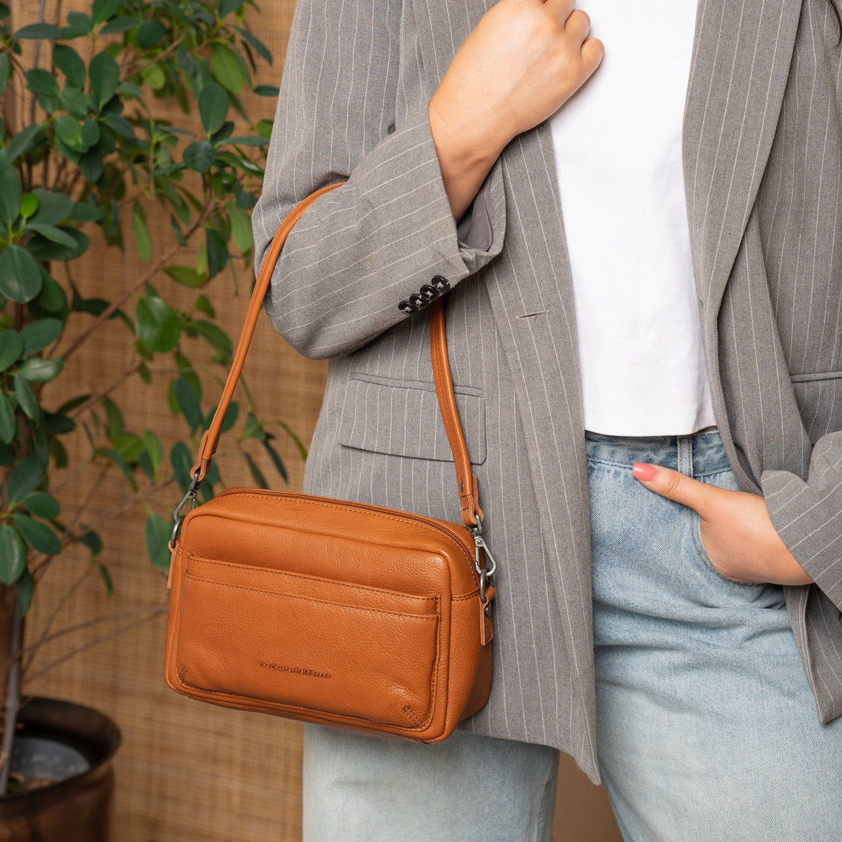 Liora Full-Grain Leather Shoulder Bag for Kvinner – alternate product view 3