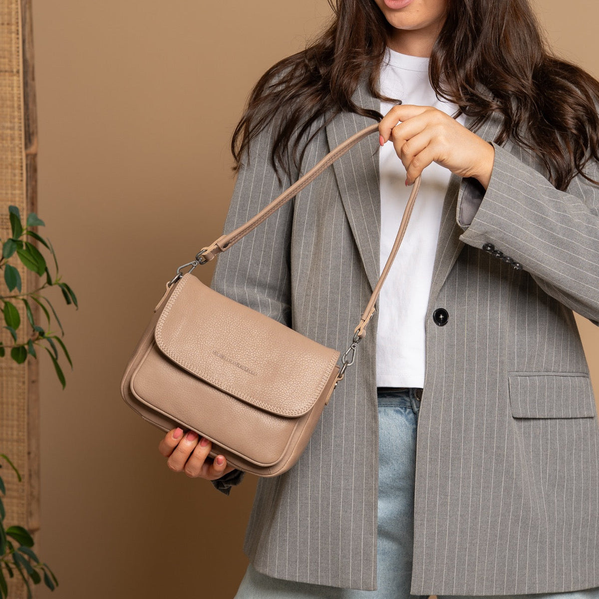 Miloa Full-Grain Leather Shoulder Bag for Kvinner – alternate product view 3