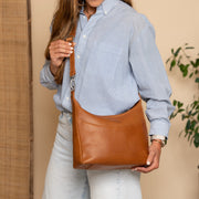Olvia Full-Grain Leather Shoulder Bag for Kvinner – alternate product view 3