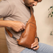 Leather Sling Bag Bowey for Kvinner – alternate product view 2