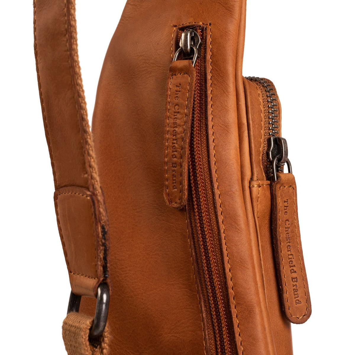 Cognac Leather Sling Bag Logan for Kvinner, detail view 3