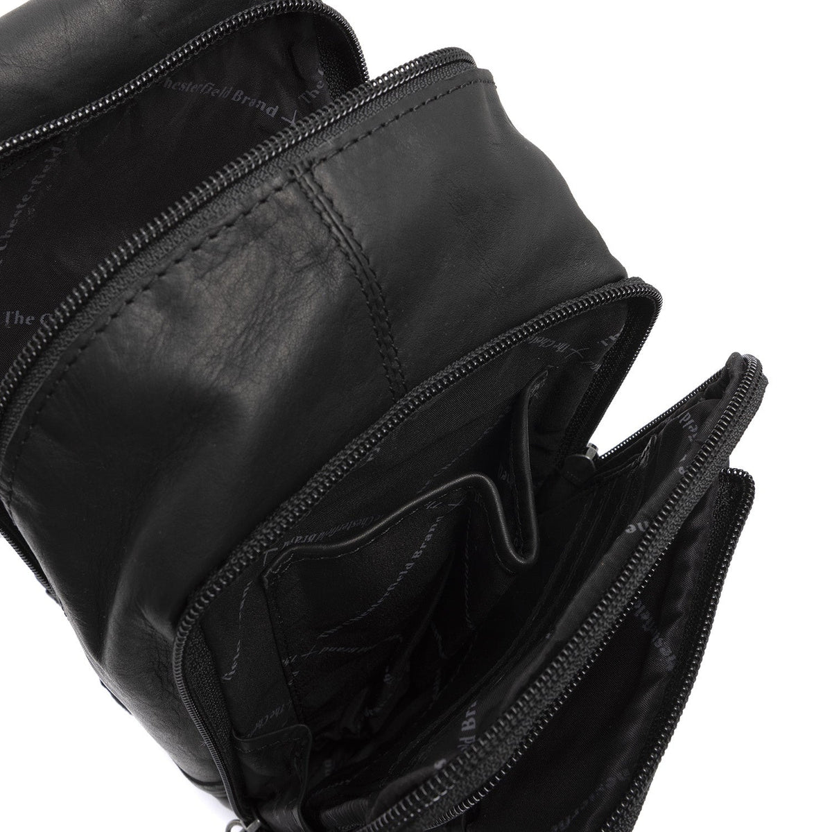 Leather Sling Bag Riga for Kvinner - Structured Side Profile Showing Gusset Depth &amp; Expansion Capacity