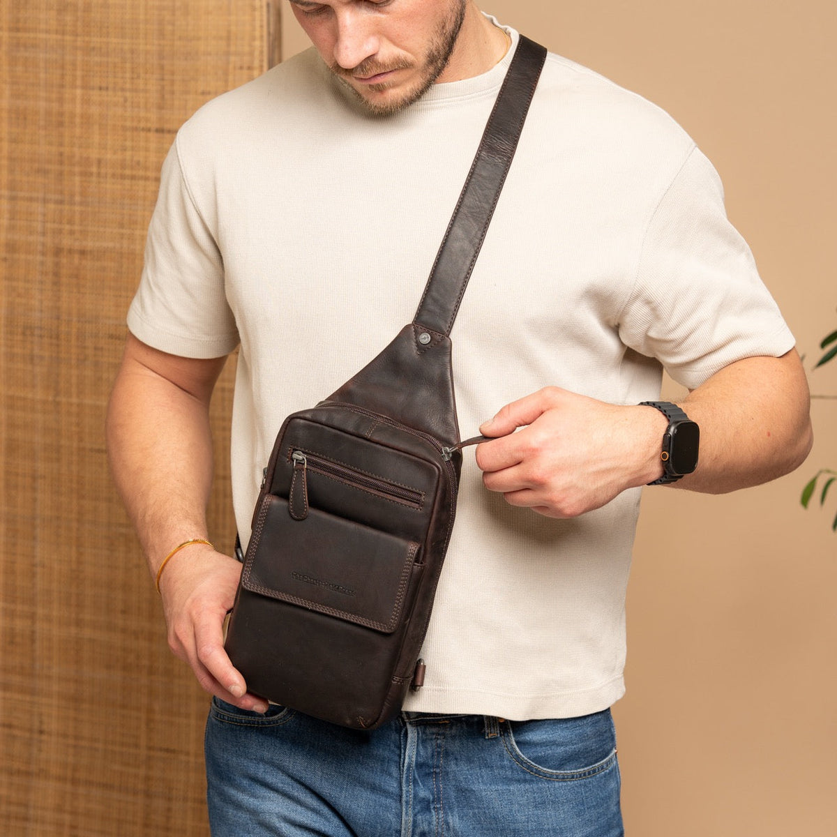 Leather Sling Bag Turelle for Kvinner – alternate product view 2