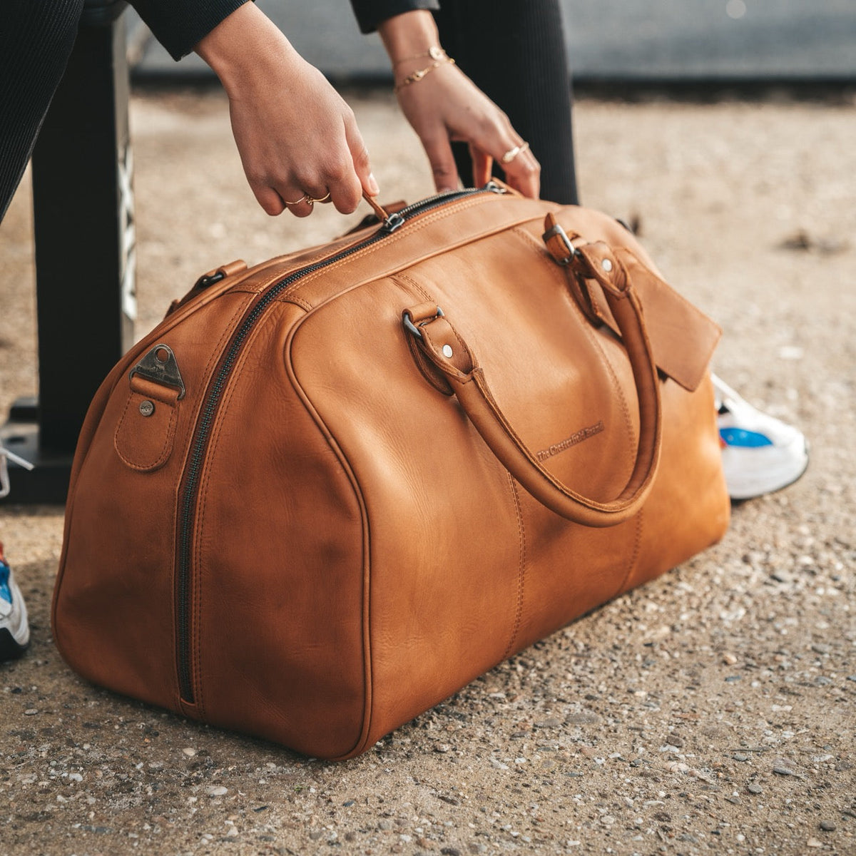 Liam Full-Grain Leather Weekender Bag for Kvinner – alternate product view 3