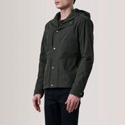 Marlo Olive Canvas Hooded Work Skinnjakke for Herre For Men - Lateral Side Profile View Showing Sleeve Cut &amp; Athletic Taper Fit