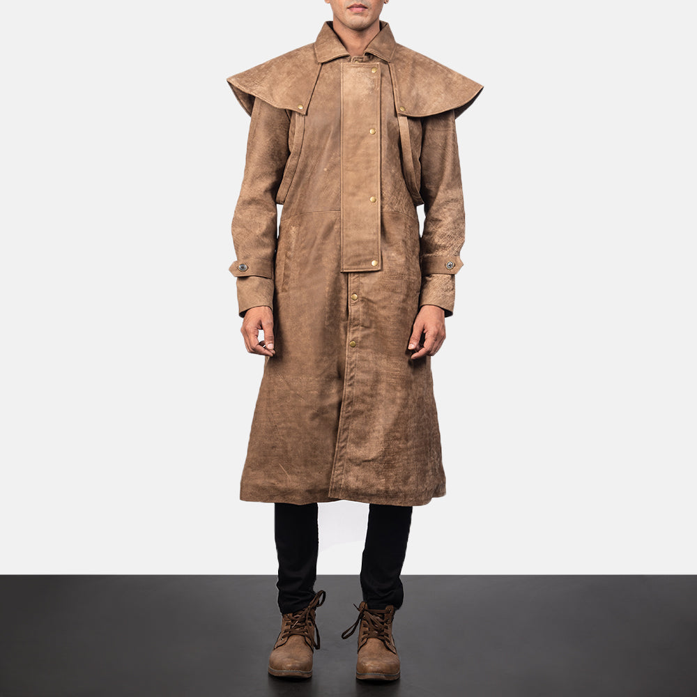 Close-Up Detail of Shirt &amp; Heavy-Duty Zipper Hardware on Men's Maverick Brun Leather Duster for Herre