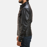 Close-Up Detail of Shirt &amp; Button Hardware on Men's Ranchson Svart Leather Shirt for Herre